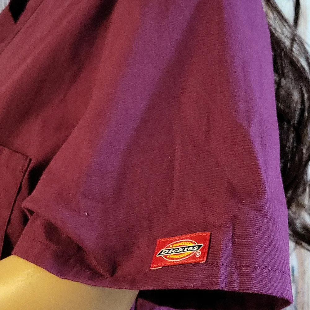 NWOT Dickies WOMEN'S Nursing Scrub Shirt Size M - Picture 5 of 8